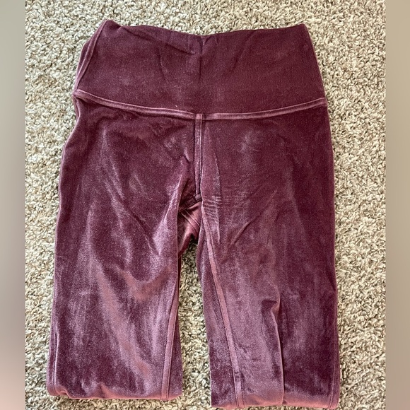 Lululemon mauve velvet leggings Size 4 - Picture 5 of 7
